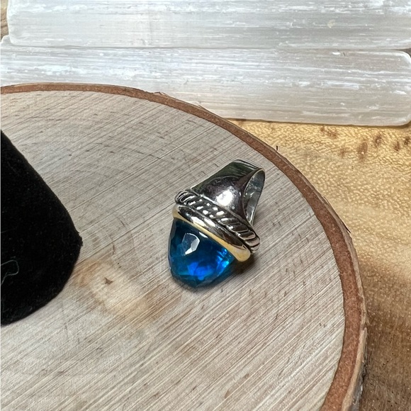 VTG| Faceted Blue Crystal & Silver Dangle Earrings Set 💙✨ - Picture 9 of 10